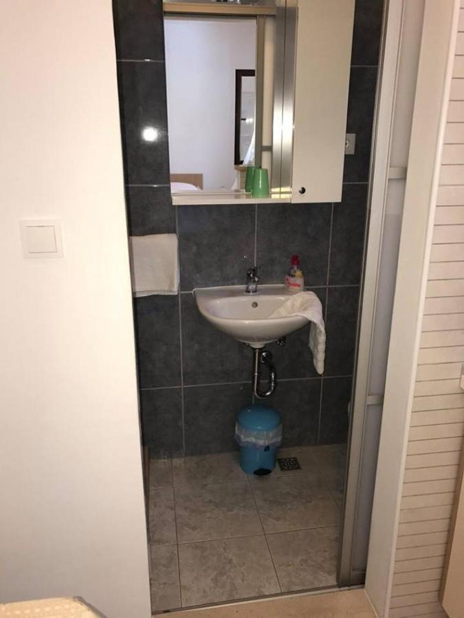 Apartments Aniko Saric Tučepi Zewnętrze zdjęcie